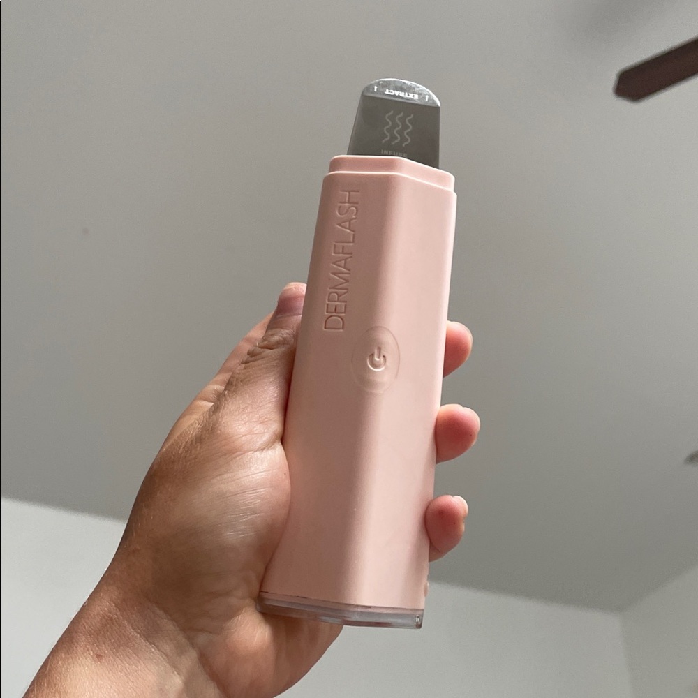 DERMAFLASH DERMAPORE+ Ultrasonic Pore Extractor + Skin Care Infuser icy pink - Picture 3 of 3